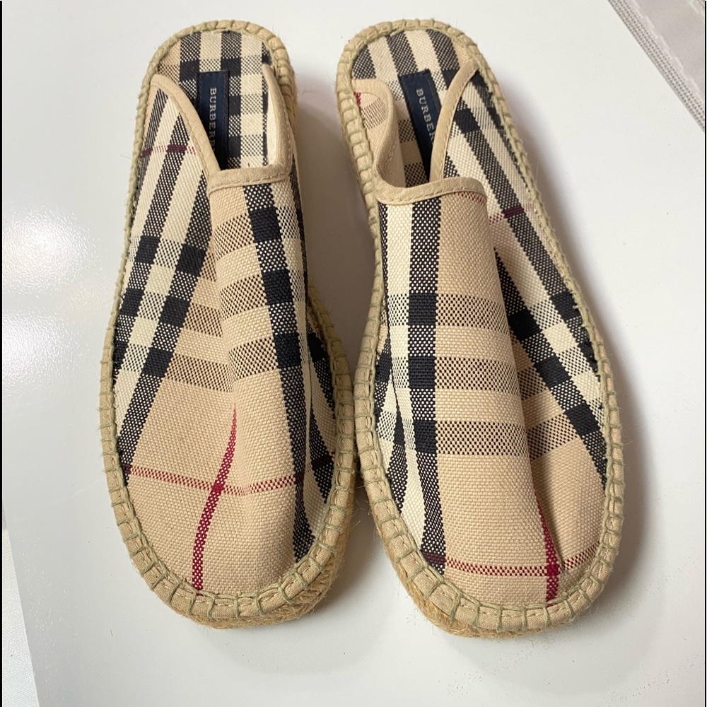 New Burberry espadrilles never worn